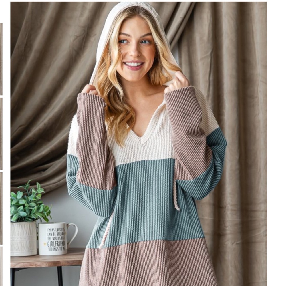 HEIMISH USA Teal Colorblock Long Sleeve Ribbed Hoodie Plus Size 2